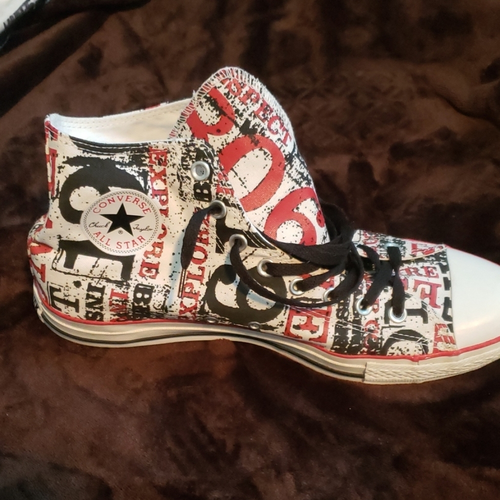 Converse high tops, NWOT